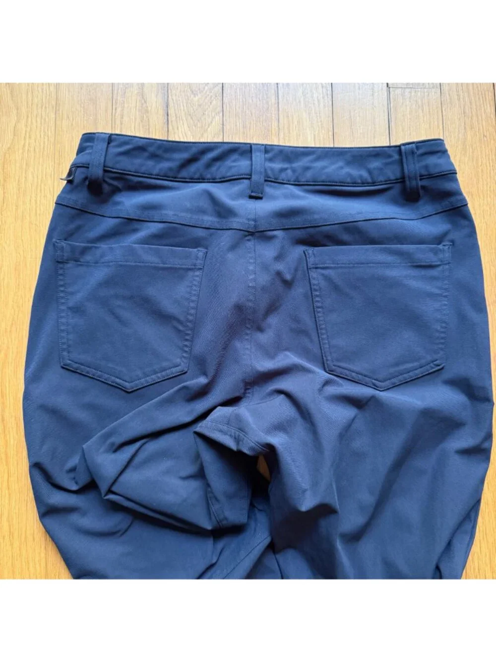 Lululemon Size 28 Navy Blue 100% Polyester 5-Pocket Mid-Rise Straight Leg Pants